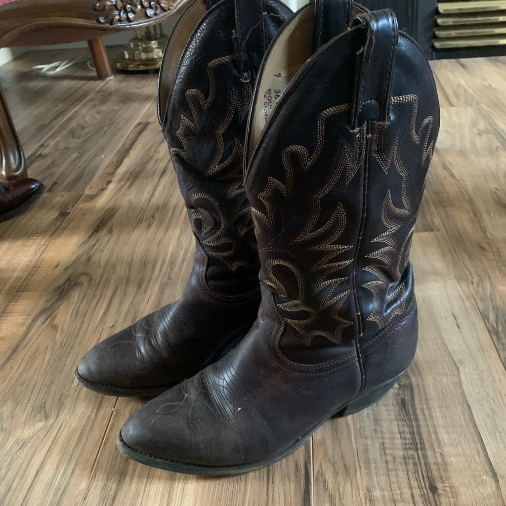 Boulet Brown Western Cowboy Boots Women’s size 9 or Men’s 7/7.5